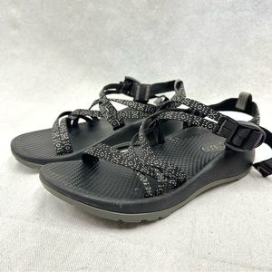 Chaco ZX/1 EcoTread Sandals in Hugs and Kisses Kids size 4 Euro size 35
